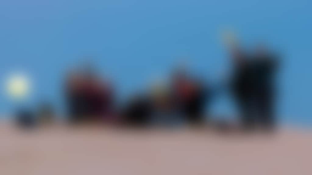 F1181035E7F8100Effa124Eb77026822