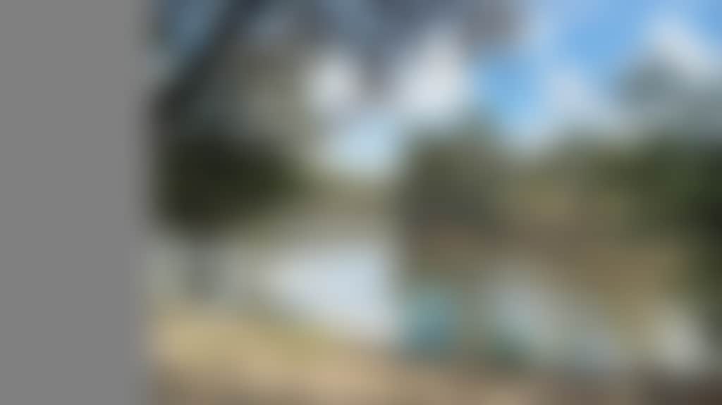 Tocumwal-Chocolate-School-1-Glamping-Tent-Riverina_Hcwqmr4