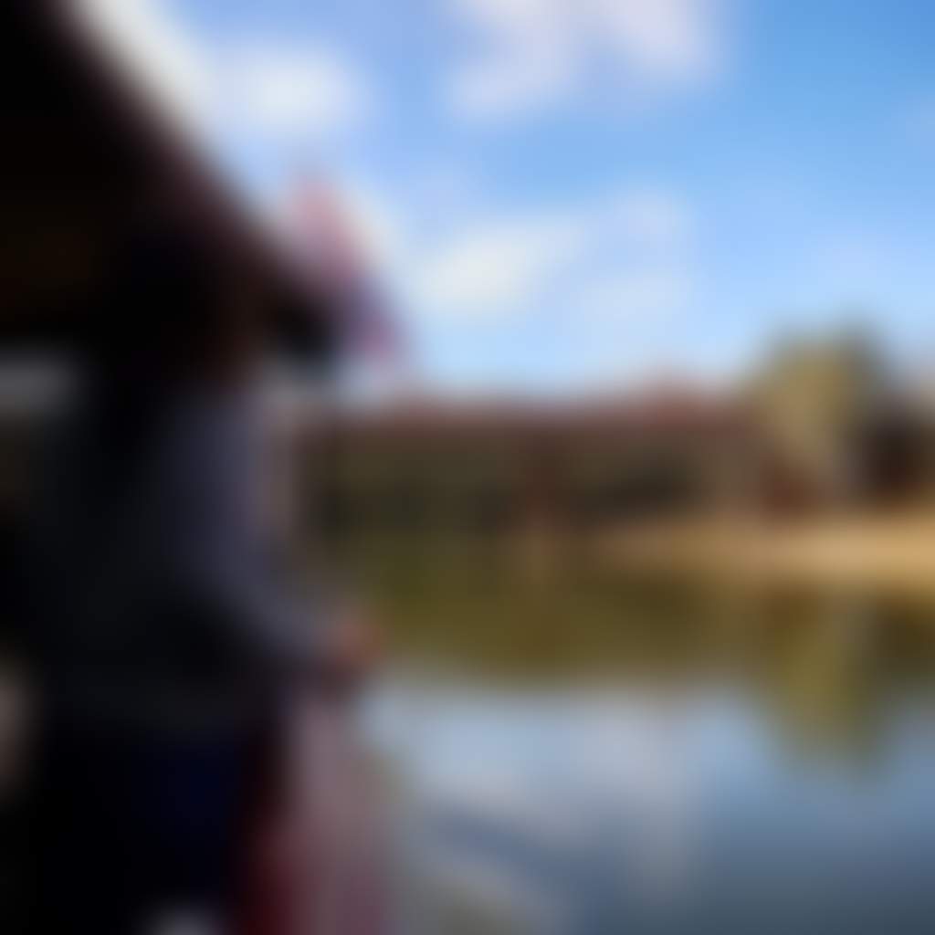 Paddlesteamer and bridge on the Murray River in Echuca Moama