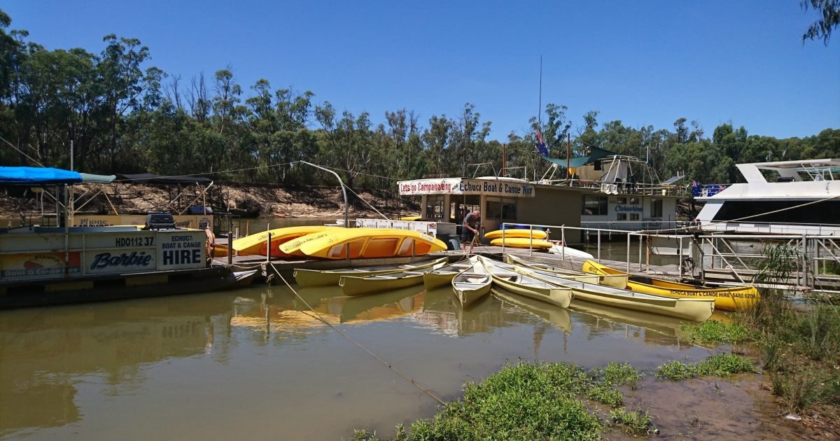 Echuca Boat and Canoe Hire Visit The Murray